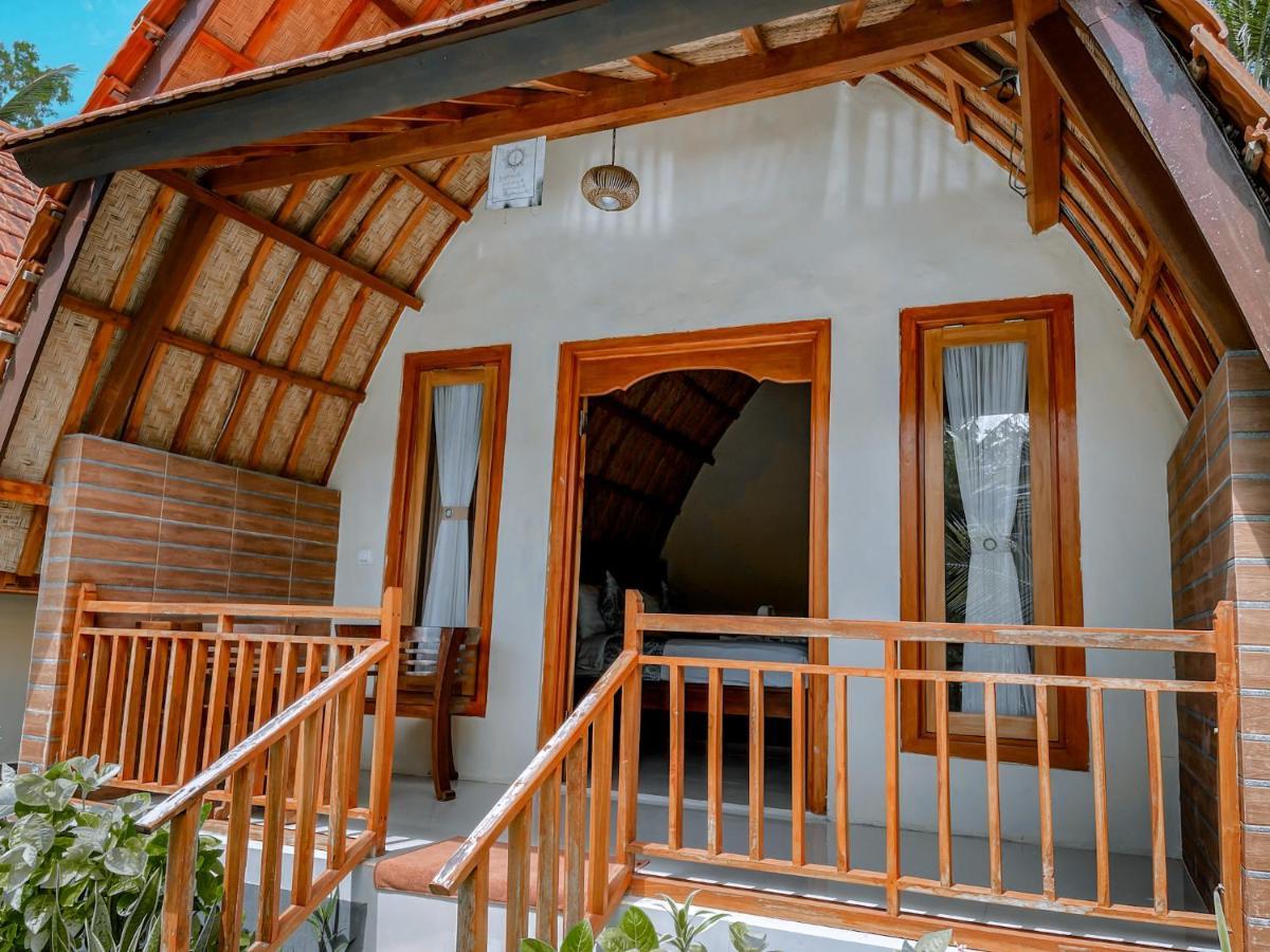 Mertha Sari Resto & Bungalow Klungkung Exterior foto