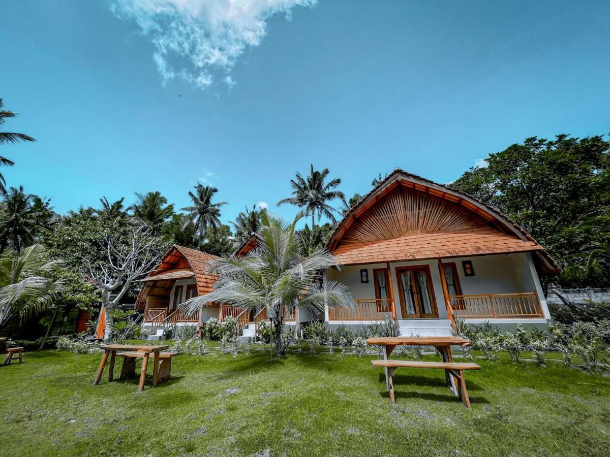 Mertha Sari Resto & Bungalow Klungkung Exterior foto